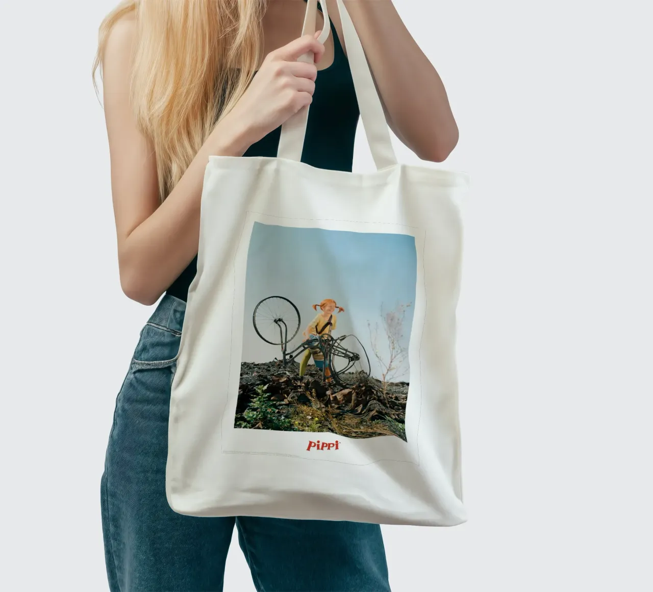 Pippi Calzelunghe e la sua bicicletta borsa in juta da Earl Beeman