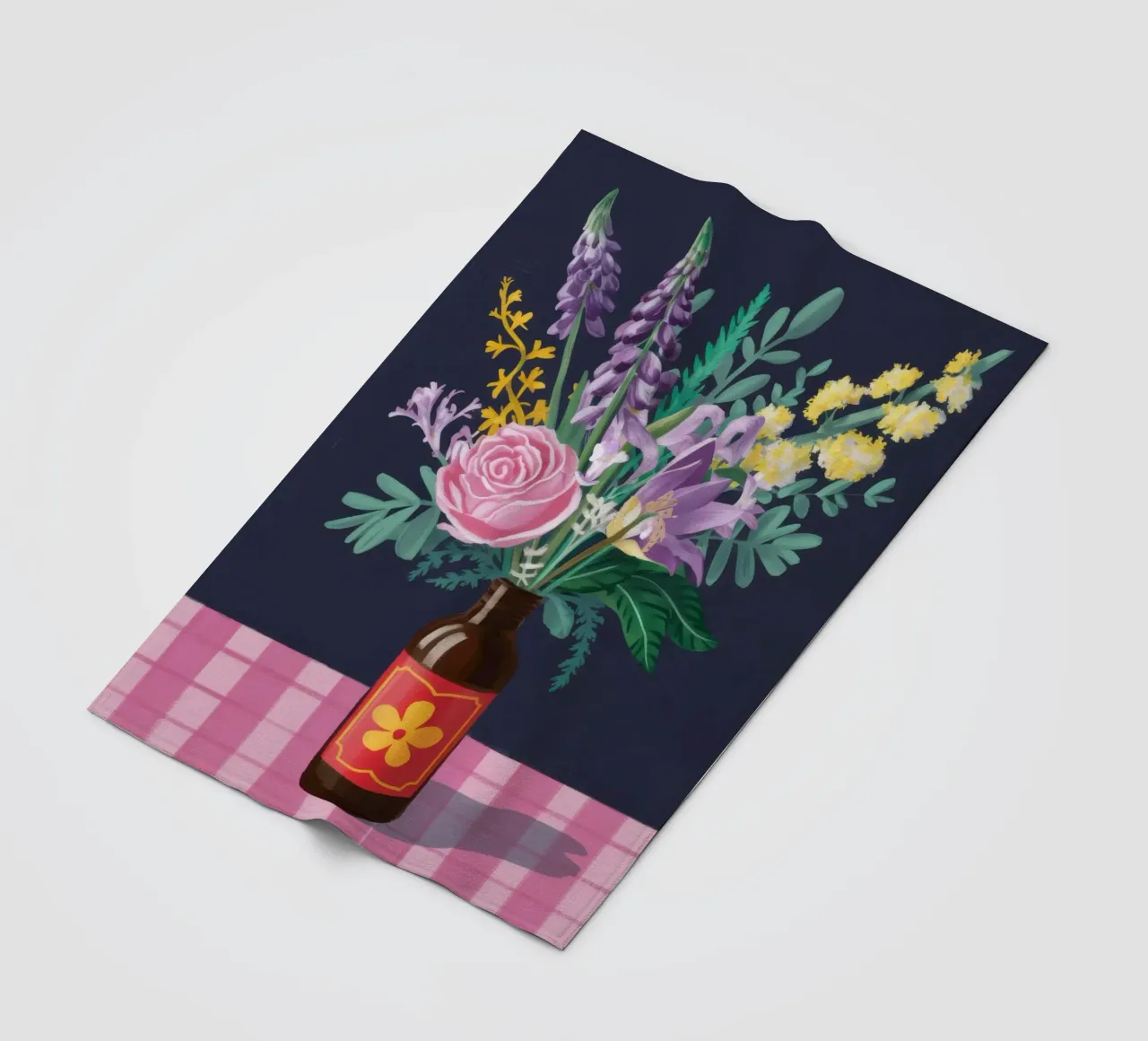 Una pittoresca quiete floreale coperta in pile da Prism Ritual