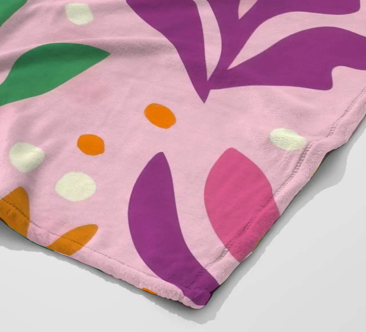 Medley botanico pastello coperta in pile da Veil Maya