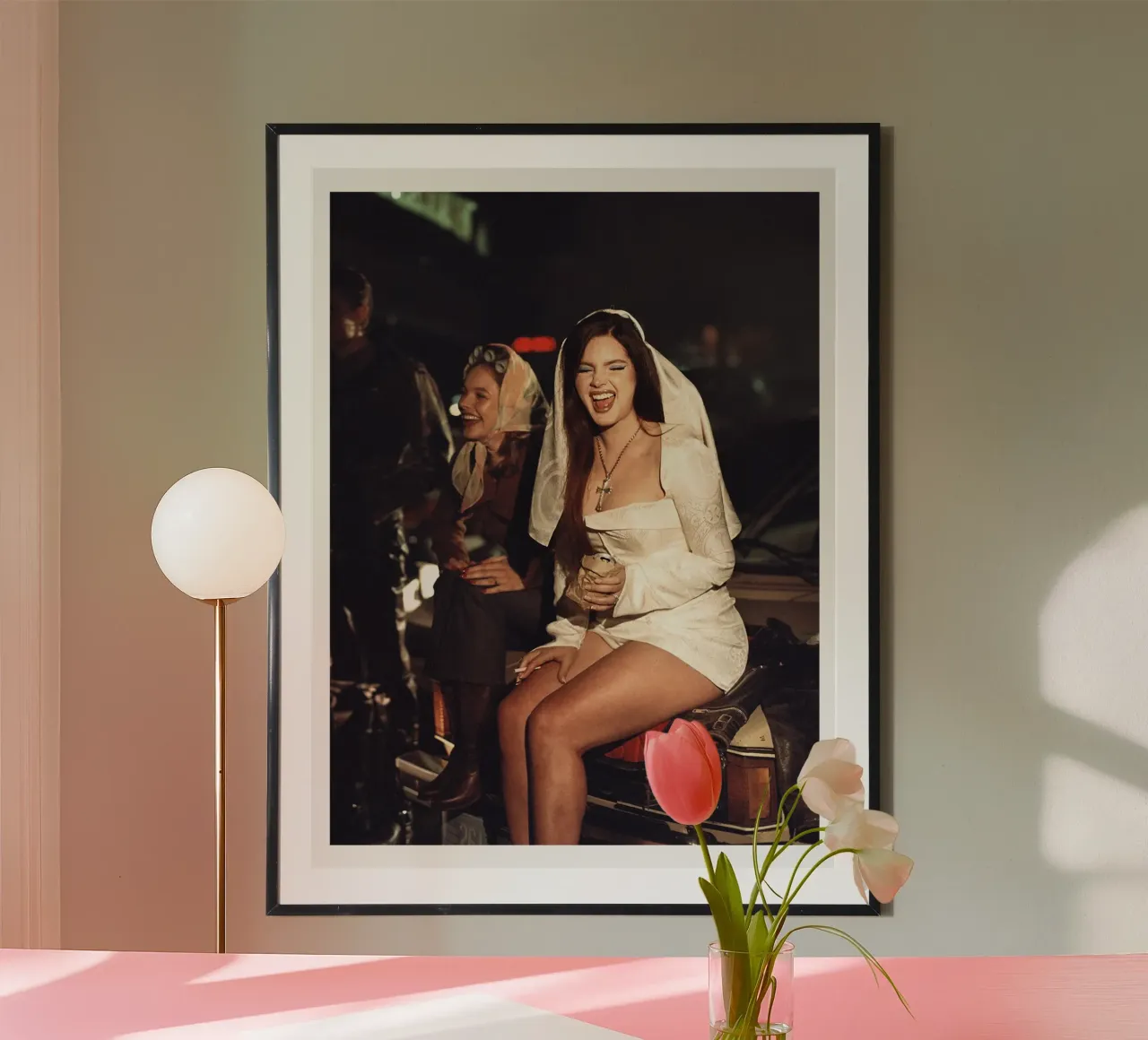 Abito bianco vintage con ritratto di Lana Del Rey poster da licongeilish