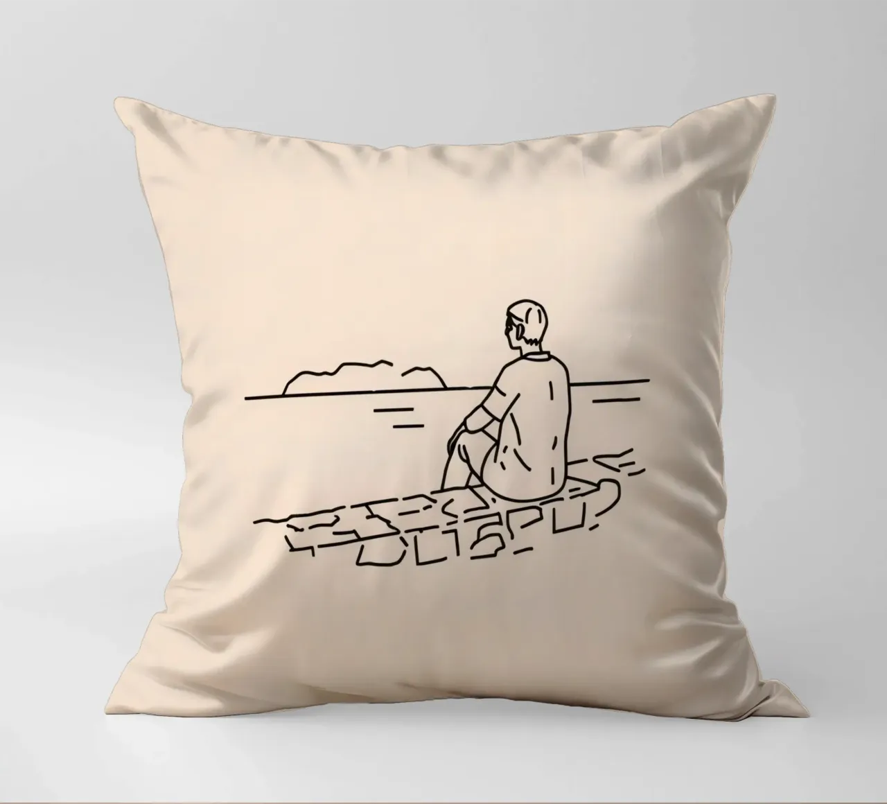 uomo riflette sull'acqua mentre è seduto sulla riva cuscino da DesignDoodle