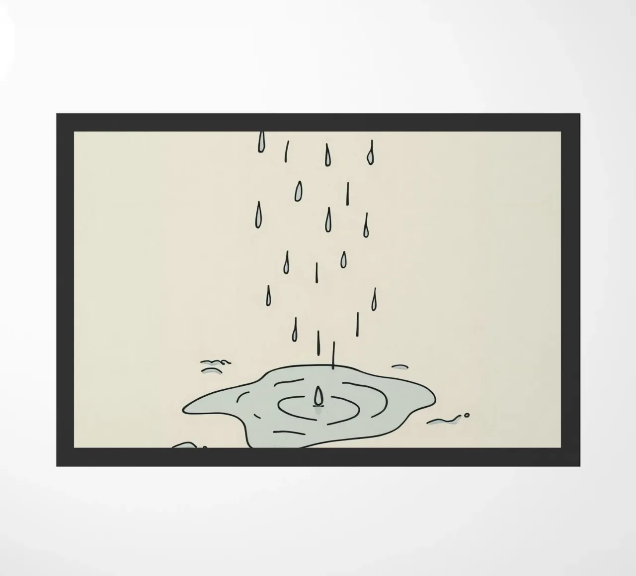 Gocce di acqua piovana che creano increspature in una piccola pozzanghera zerbino da DesignDoodle