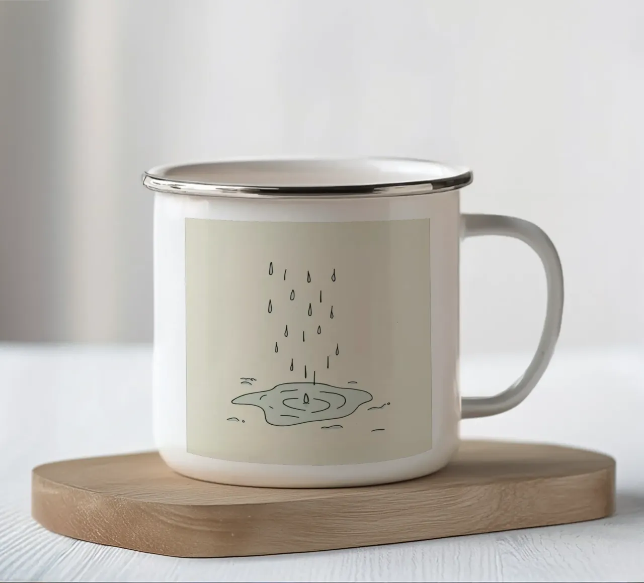 Gocce di acqua piovana che creano increspature in una piccola pozzanghera tazza in smalto da DesignDoodle