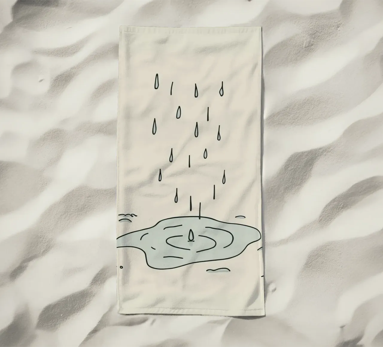 Gocce di acqua piovana che creano increspature in una piccola pozzanghera telo mare da DesignDoodle