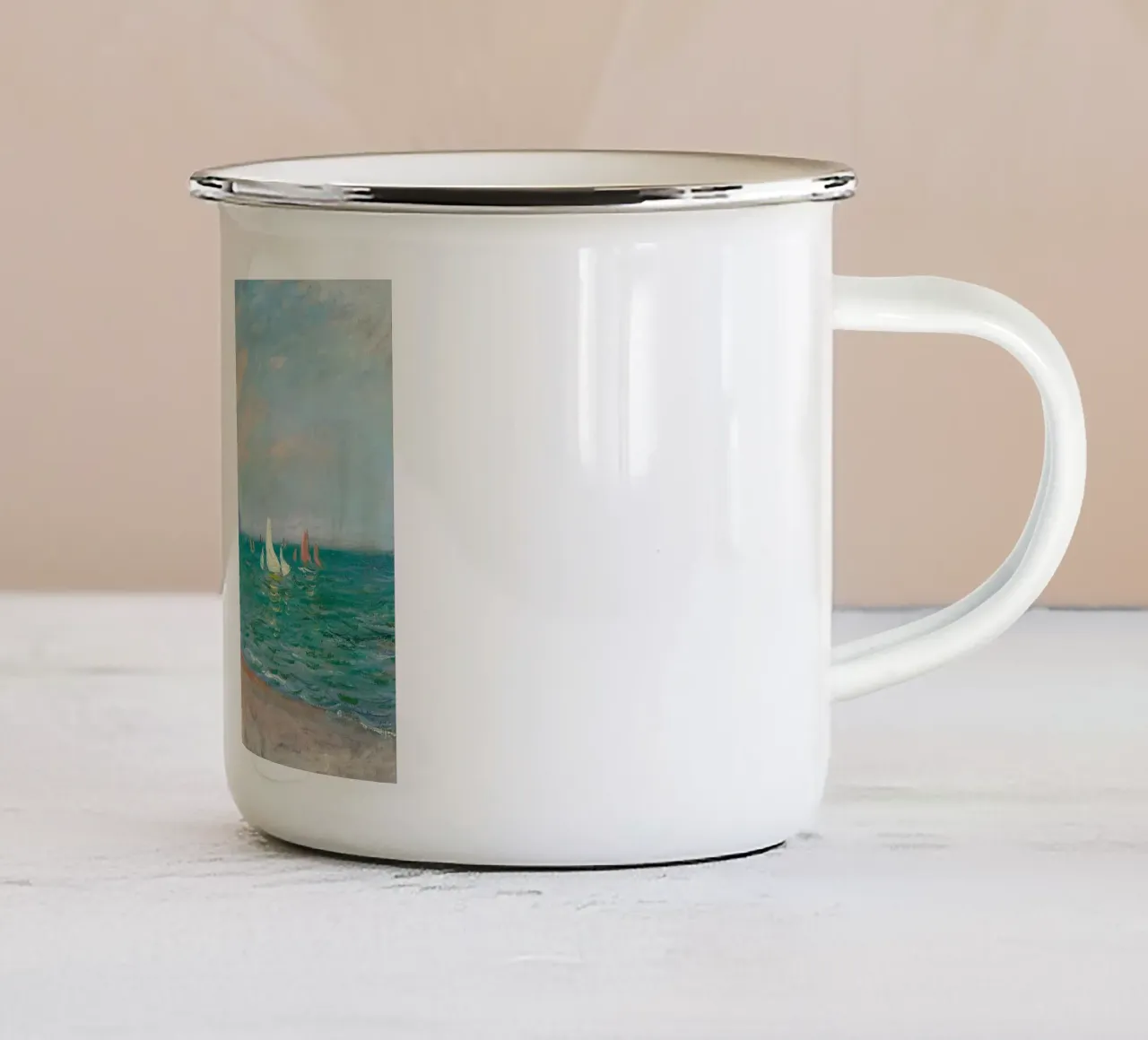 Barche sotto le scogliere di Pourville tazza in smalto da RodneyArt