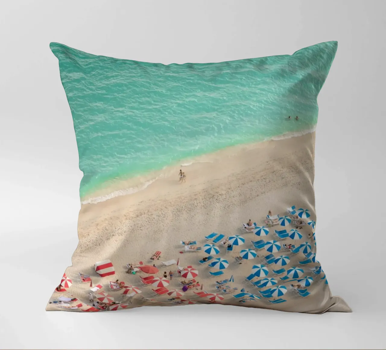 Think Beach decorative cushion by Takeme