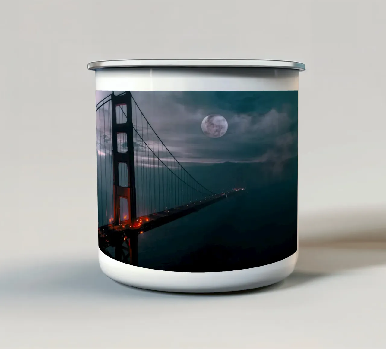 Golden Gate con luna e nebbia, San Francisco, USA tazza in smalto da Wanderlust Vibes