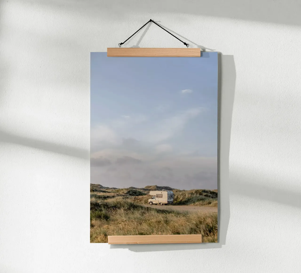 Caravan In The Dunes poster da Mareike Böhmer Photography