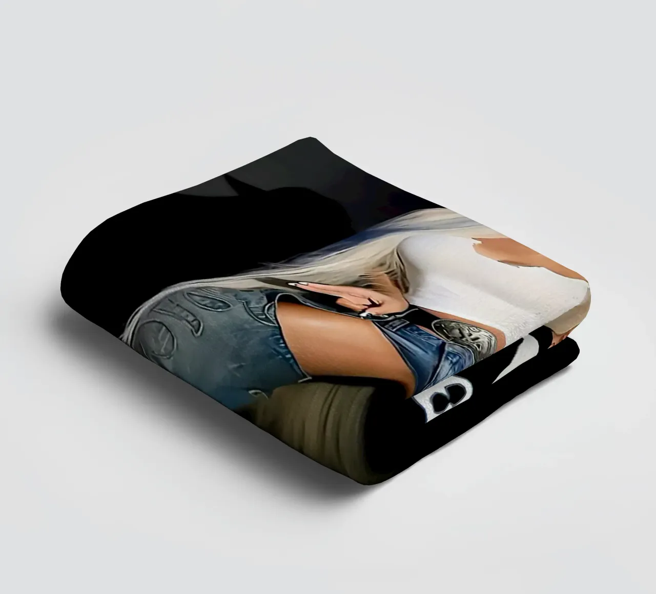 Beyonce towel by Musadad Shop