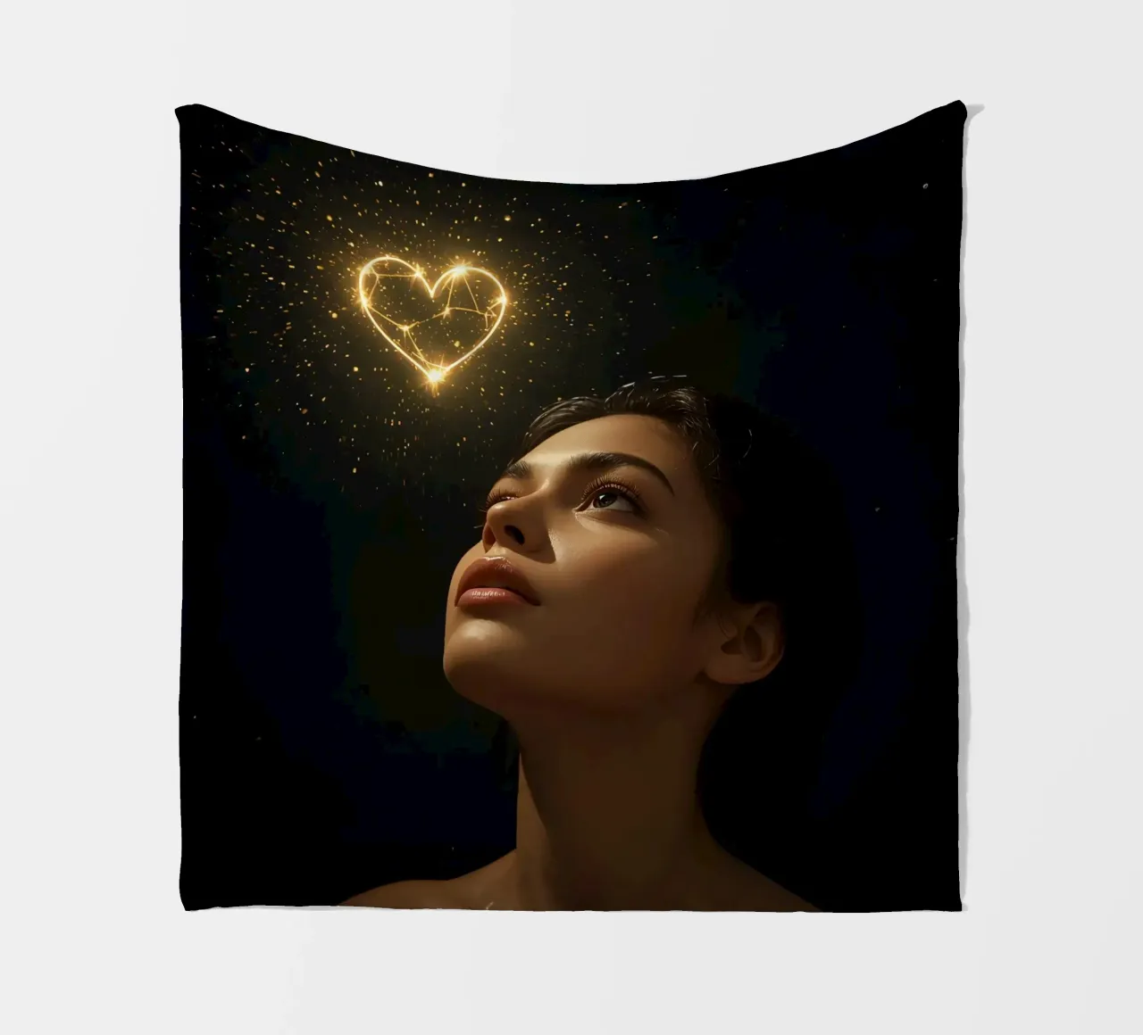 Frau, die nach oben blickt, während sie von funkelnden Lichtern umgeben ist Fleecedecke von DesignDoodle