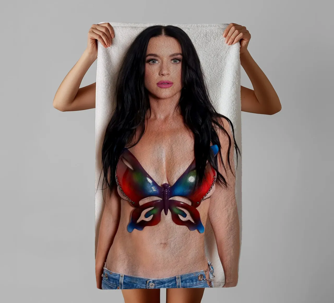 Katy Perry towel by Musadad Shop