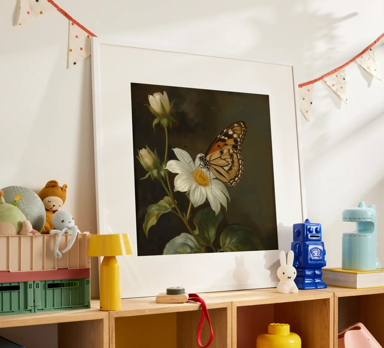 Farfalla che si posa su un fiore bianco con foglie verdi carta hahnemühle da DesignDoodle