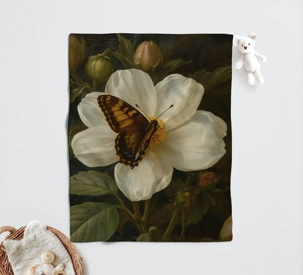 Dipinto a olio di farfalla che si posa su un fiore bianco coperta in pile da DesignDoodle