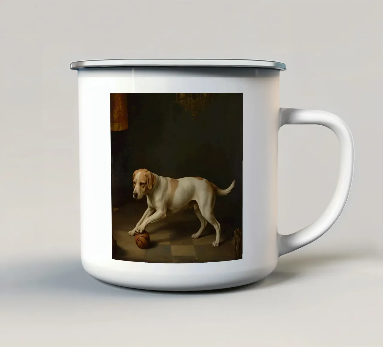 Cane giocoso che interagisce con una palla in una stanza poco illuminata tazza in smalto da DesignDoodle