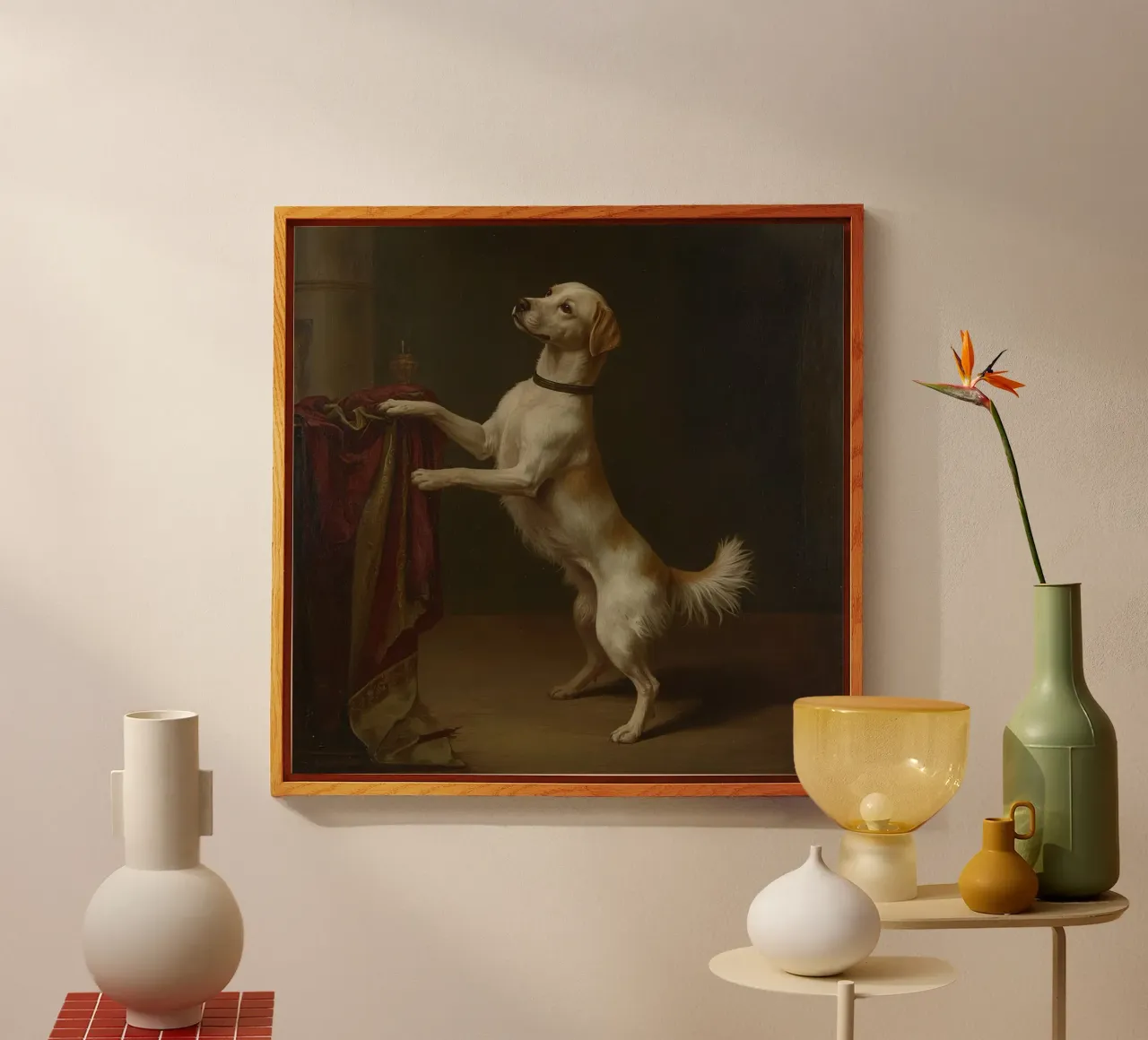 Cane in piedi con le zampe su un tavolo in un ambiente classico plexiglass da DesignDoodle