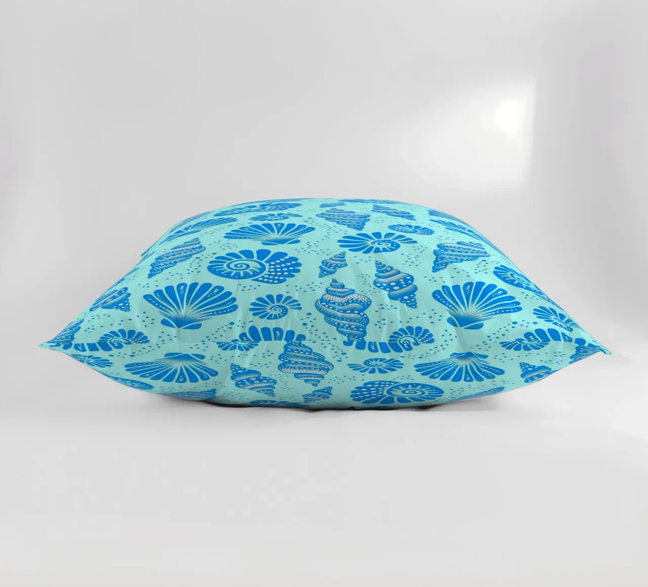 Conchiglie blu ceruleo cuscino da SilverPegasus