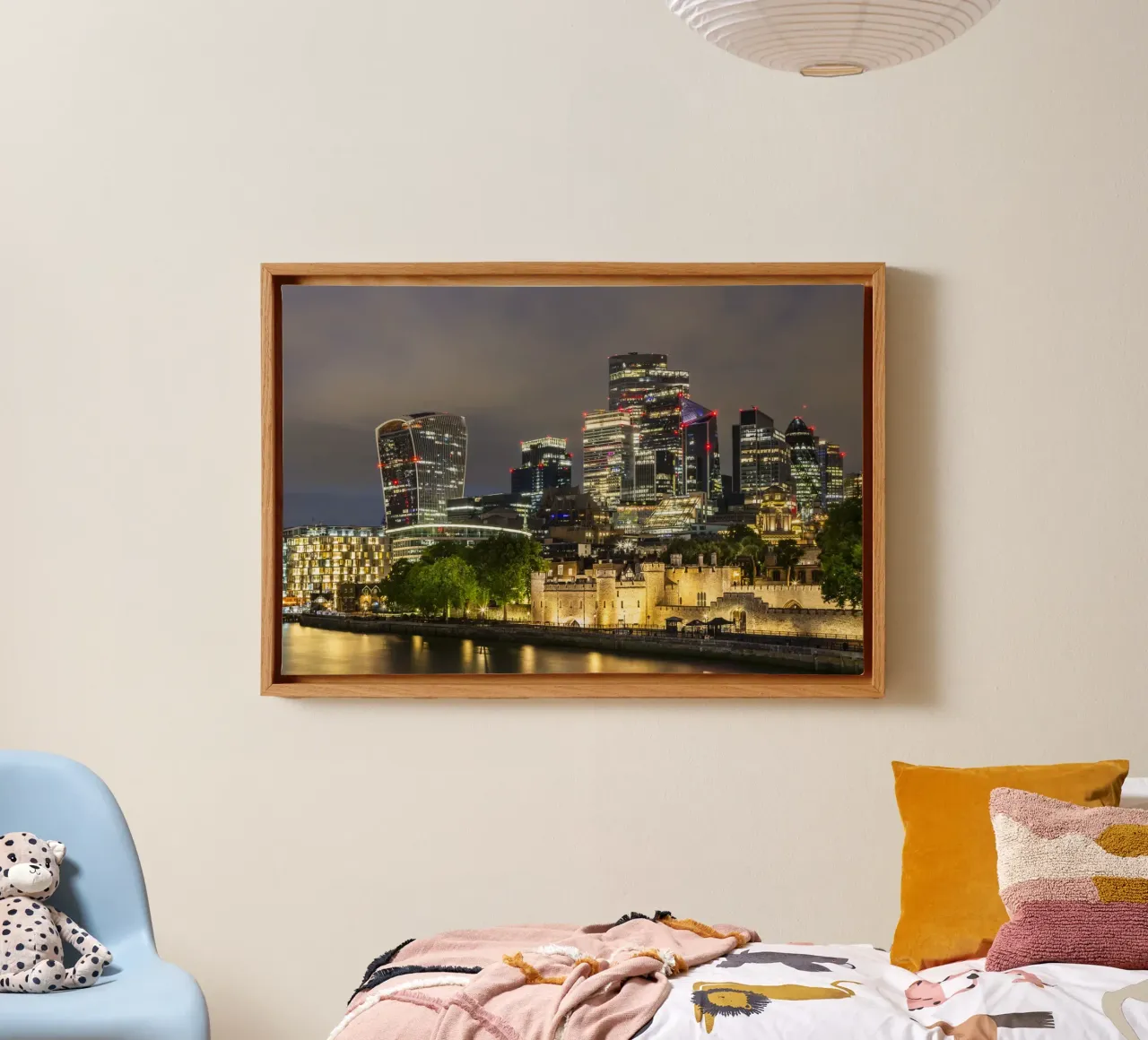 LONDEN Architectuur door de eeuwen heen canvas met Baklijst van Melanie Viola