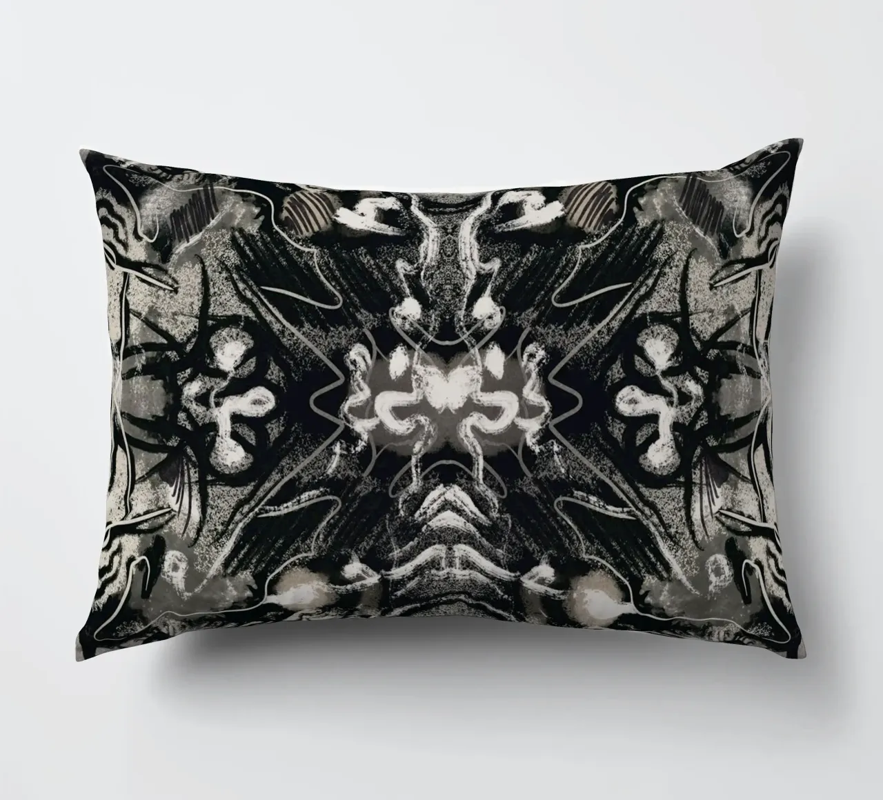Rorschach 08 in bianco e nero cuscino da Little Dean