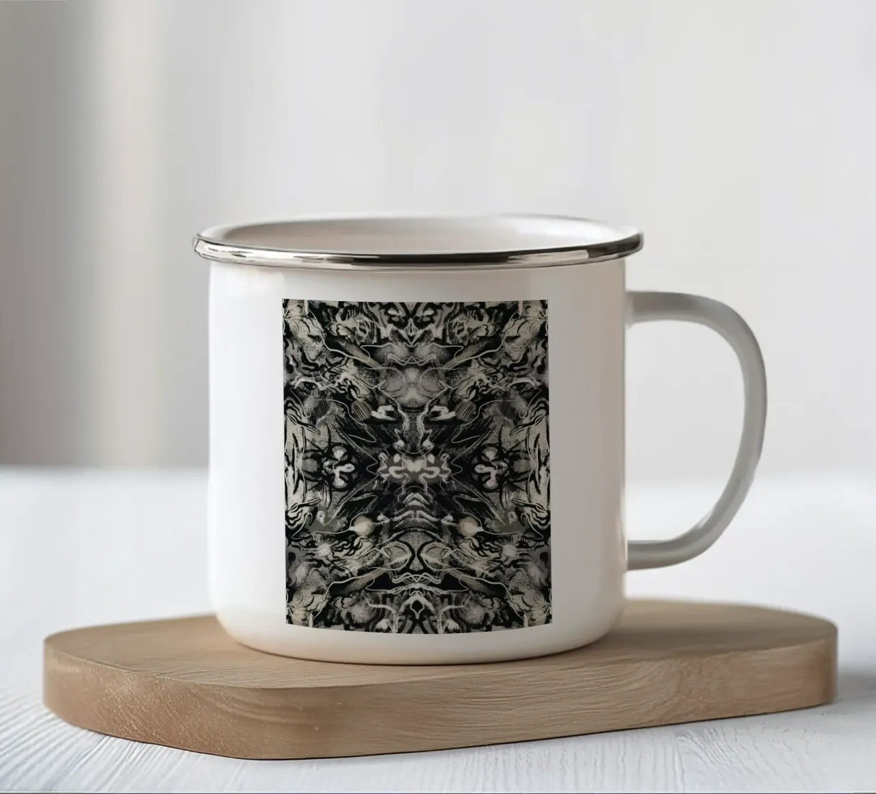 Rorschach 08 in bianco e nero tazza in smalto da Little Dean