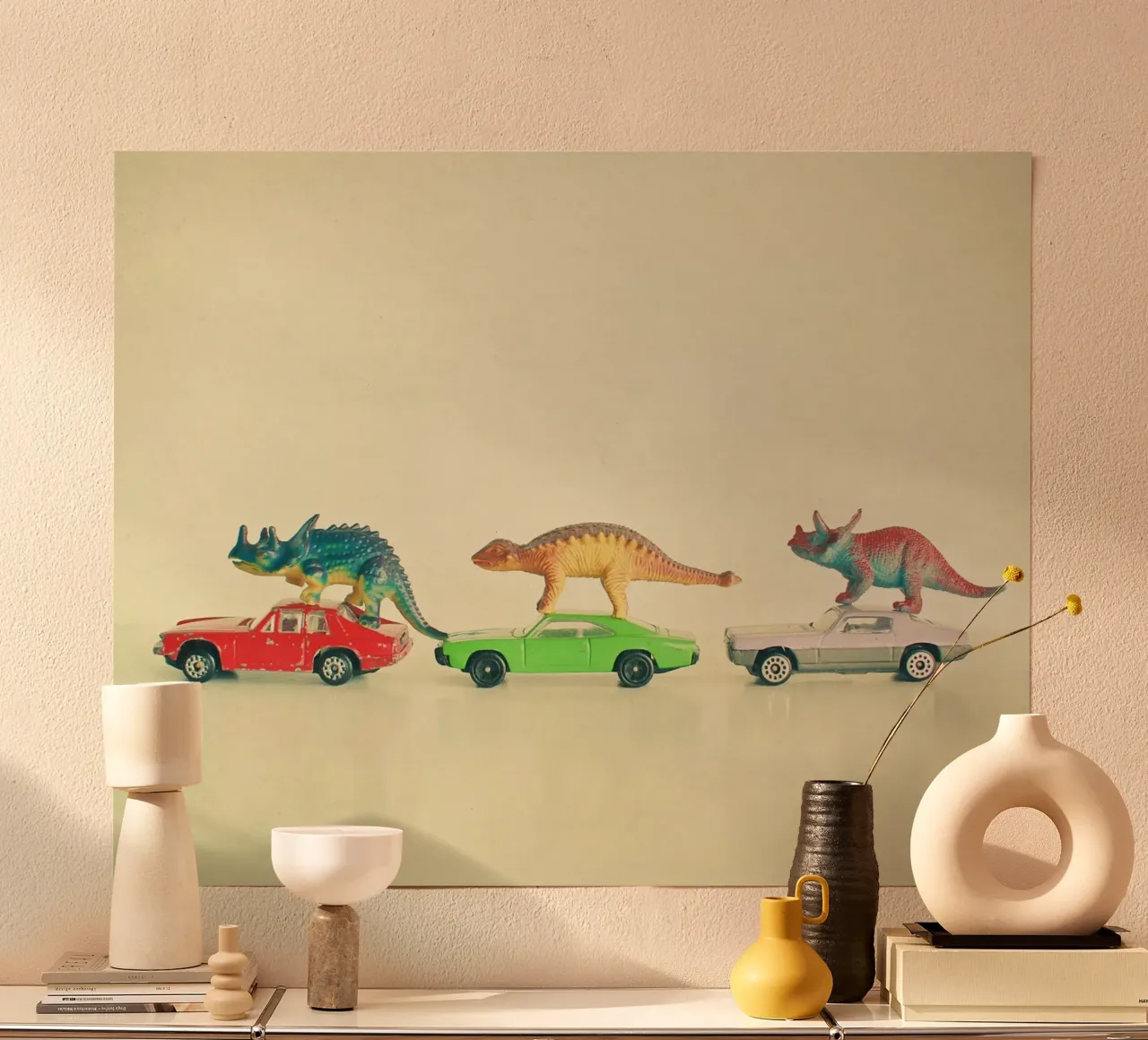 I dinosauri cavalcano le auto carta hahnemühle da Cassia Beck Photography