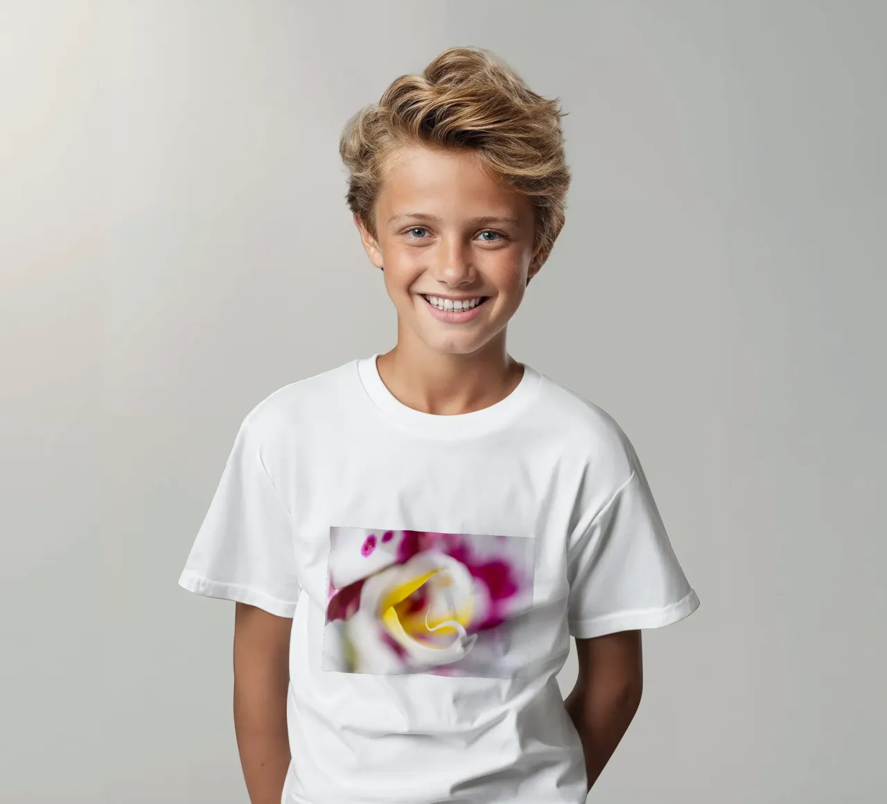Orchidea #4 t-shirt bambini da rafael campezato