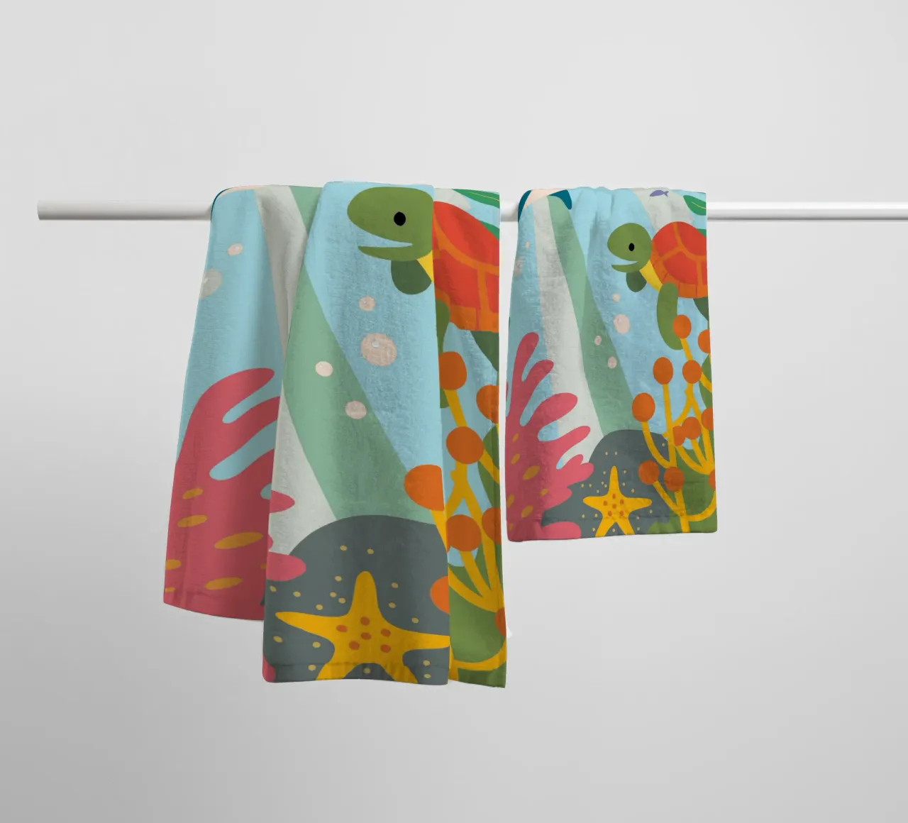 Squali e tartarughe asciugamano da bagno da CUTE ANIMALS