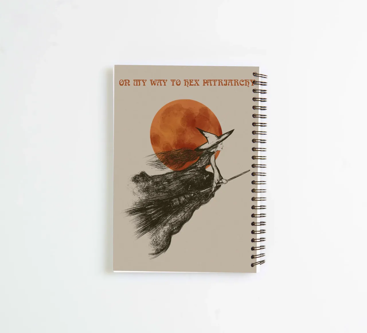 Fliegende Hexe - On my Way to hex Patriarchy diario ad anelli da Lisa Jureczko Arts Illustration