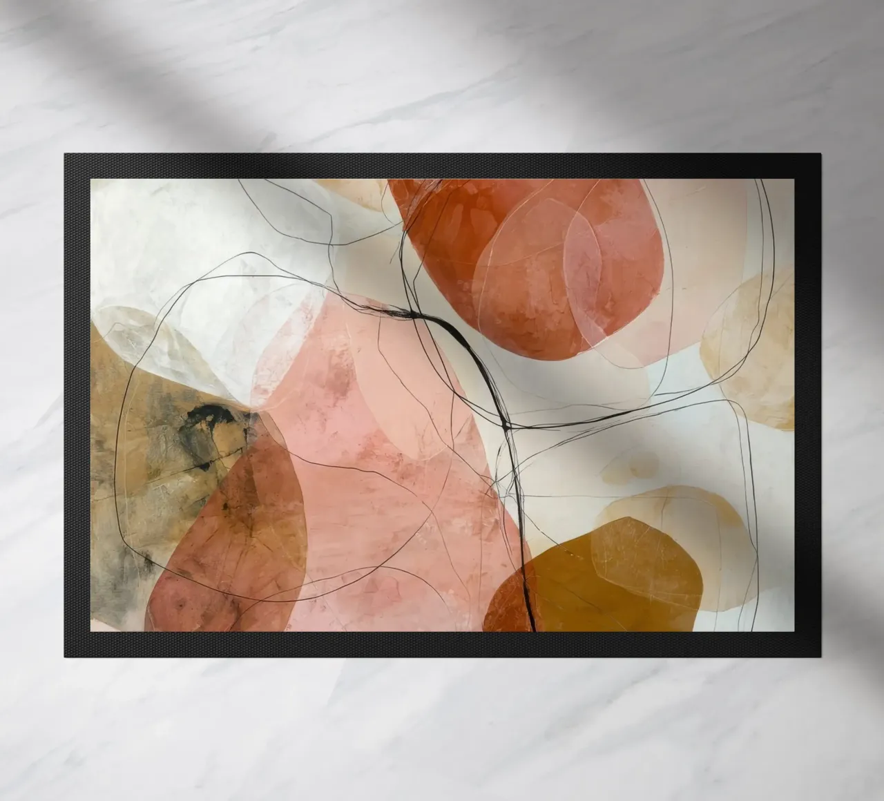 Strati astratti arancione e rosa tenui zerbino da Artbyvo