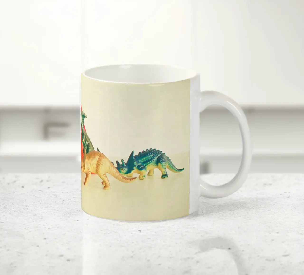A spasso con i dinosauri tazza in ceramica da Cassia Beck Photography