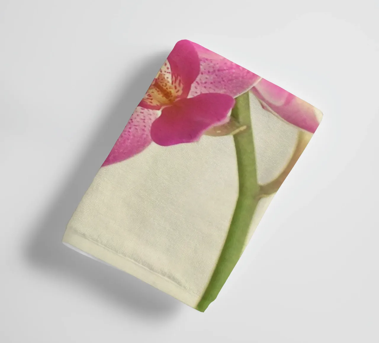 Orchidea rosa asciugamano da bagno da Cassia Beck Photography