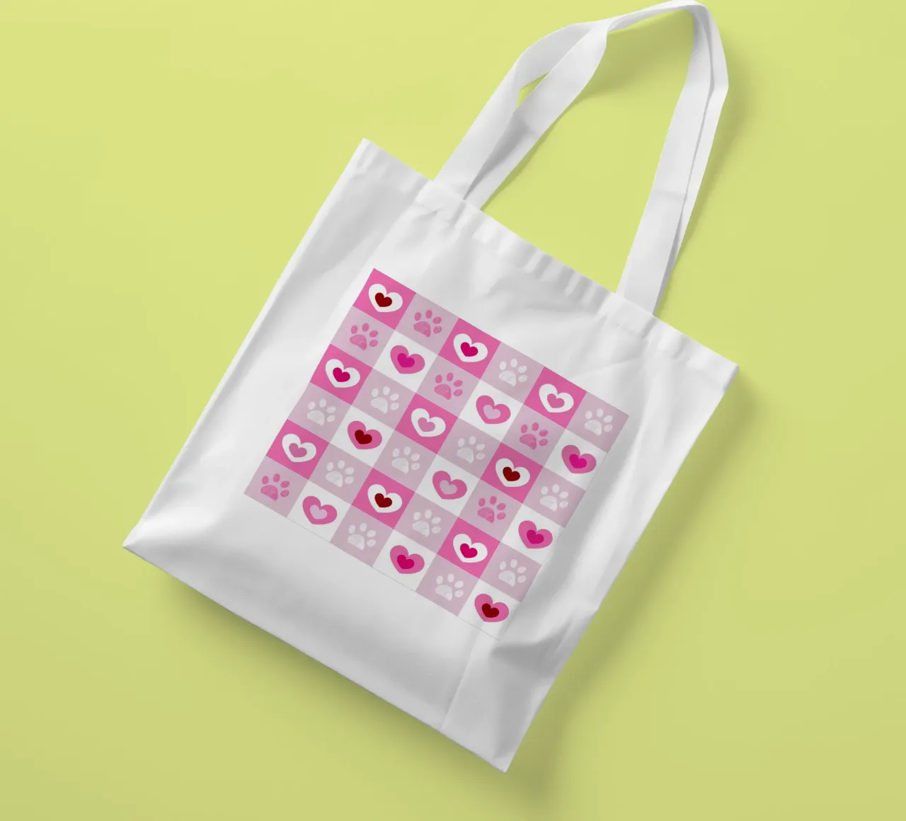 Design a quadri rossi e bianchi con cuori e zampe per San Valentino borsa in juta da gulsengunel
