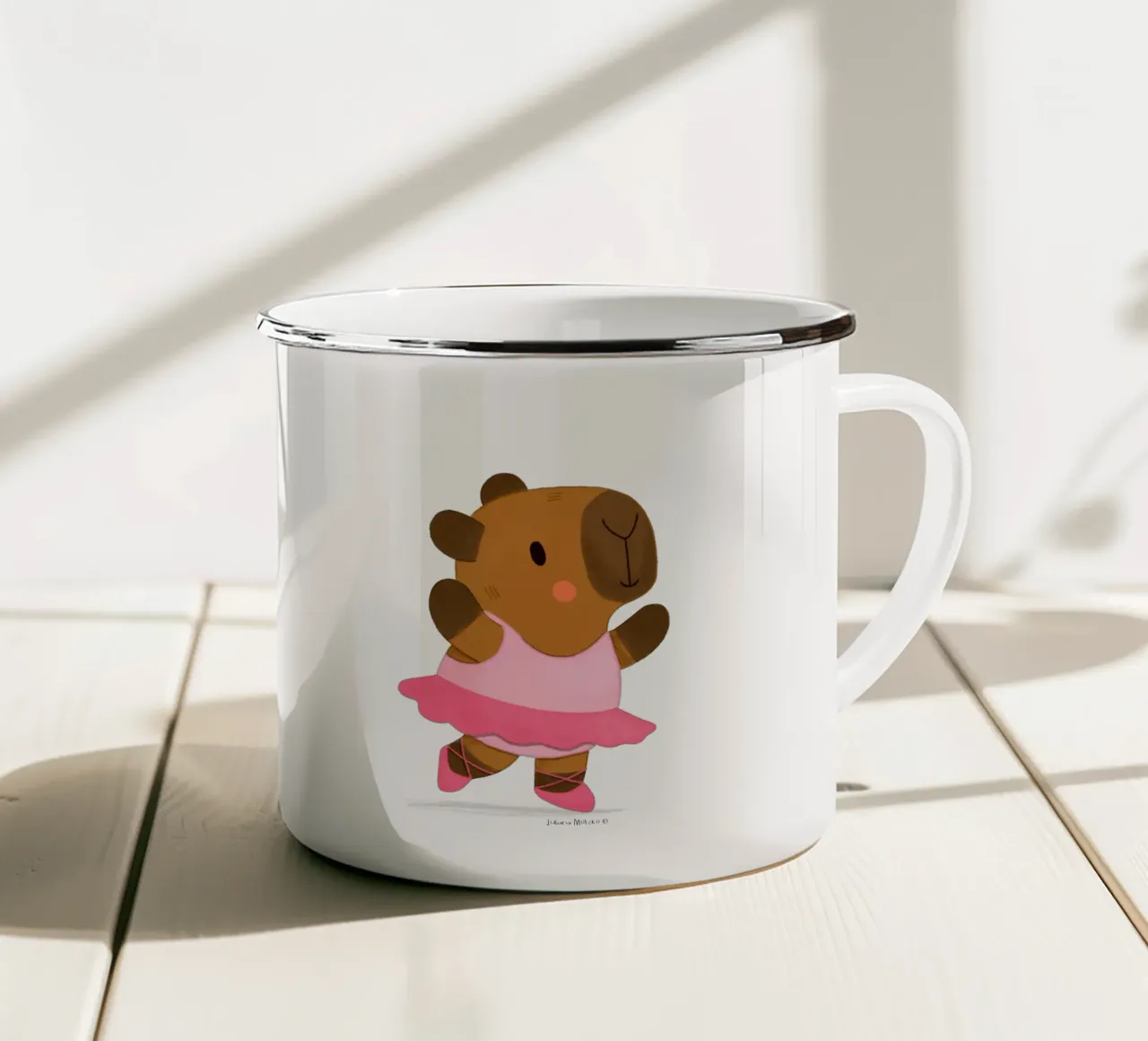 Capibara Ballerina tazza in smalto da julianamotzko