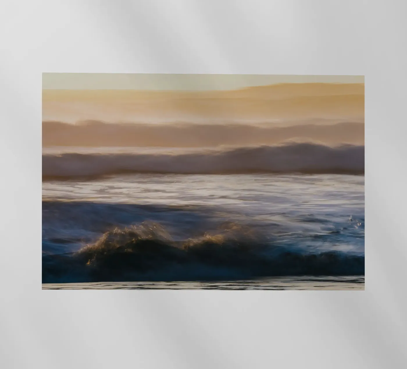 onde dell'oceano pellicola backlit da Earthly Visions