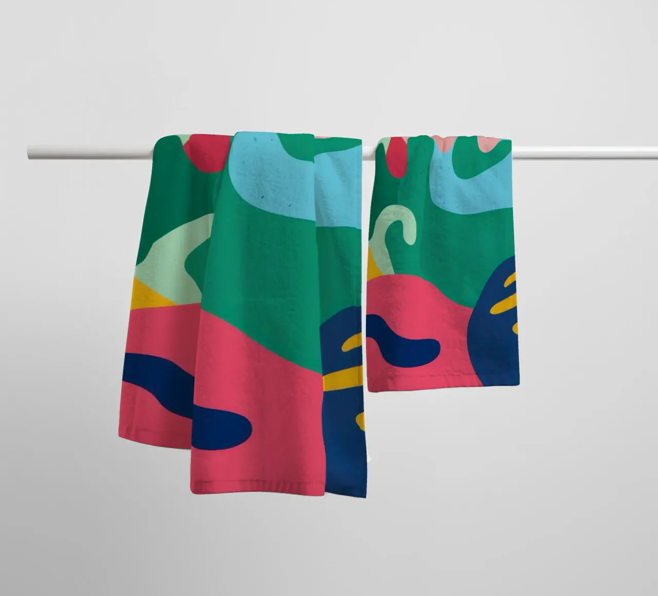 Abstracte vloeibaarheidsdans badhanddoek van Prism Ritual