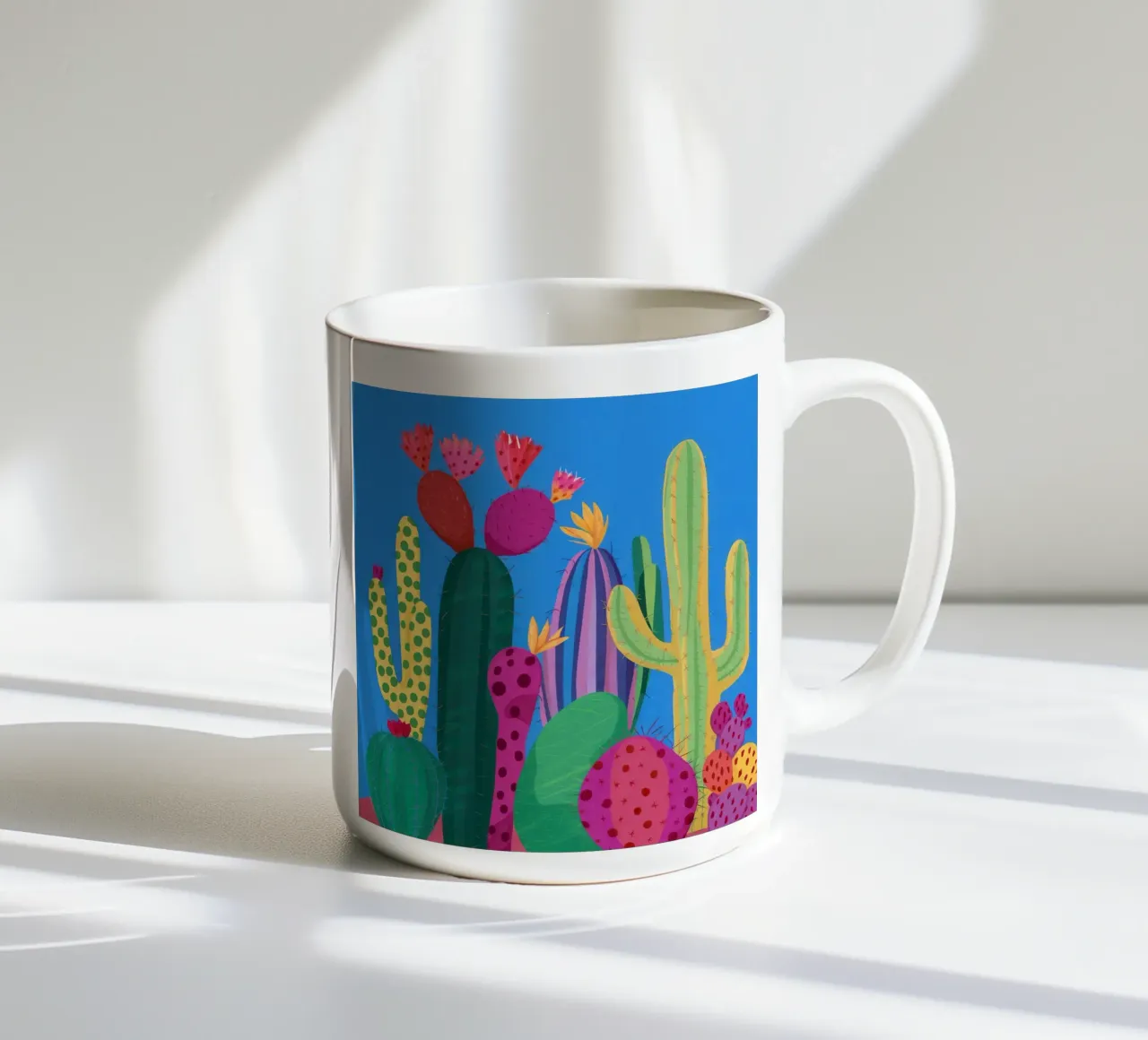 Serenità in fiore del deserto tazza in ceramica da Bring Haven