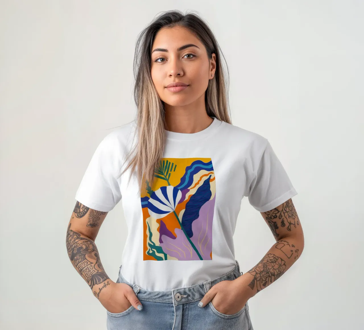 Abstrakte botanische Majestät T-Shirt von Prism Ritual