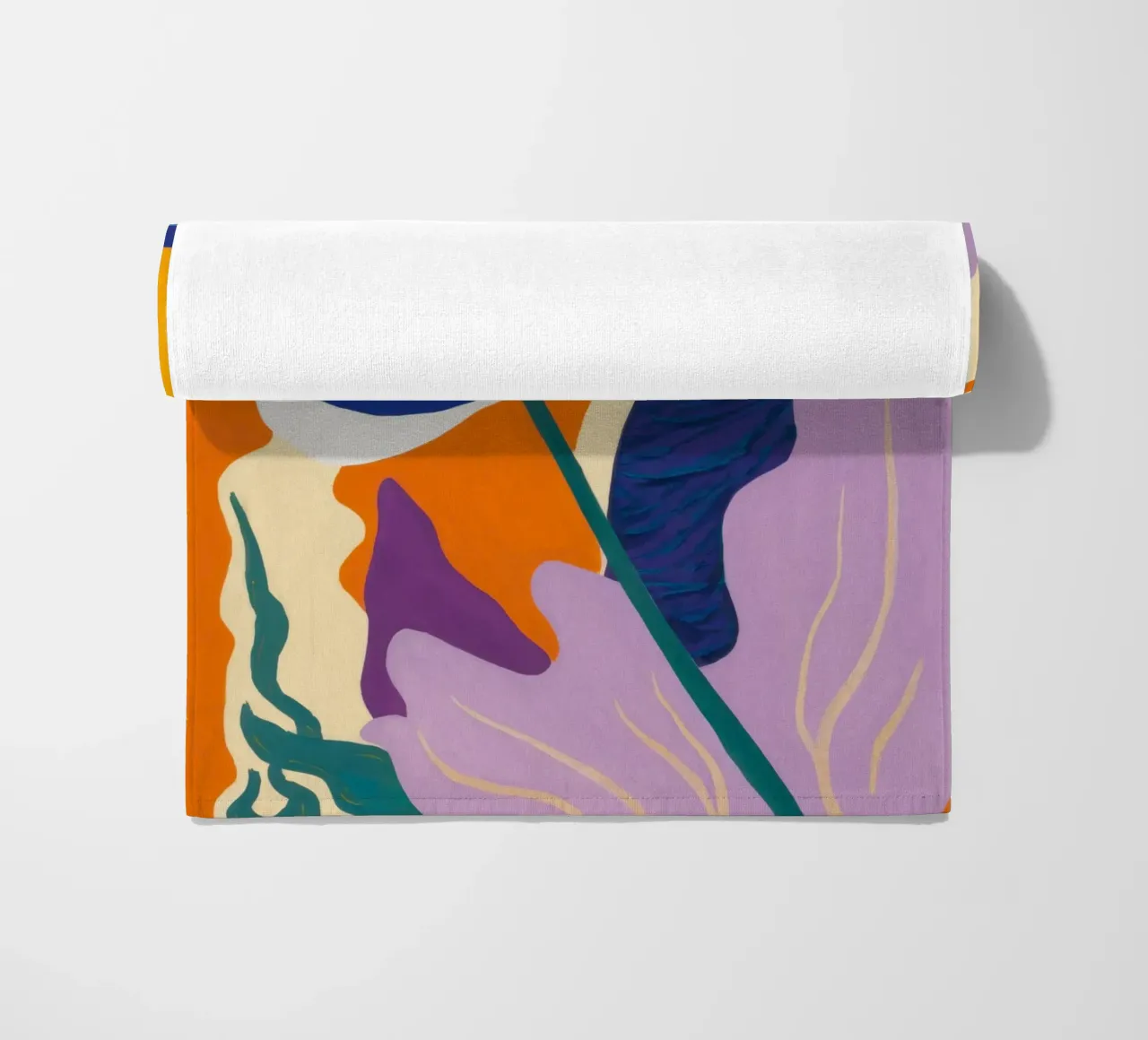 Abstracte botanische majesteit strandhanddoek van Prism Ritual