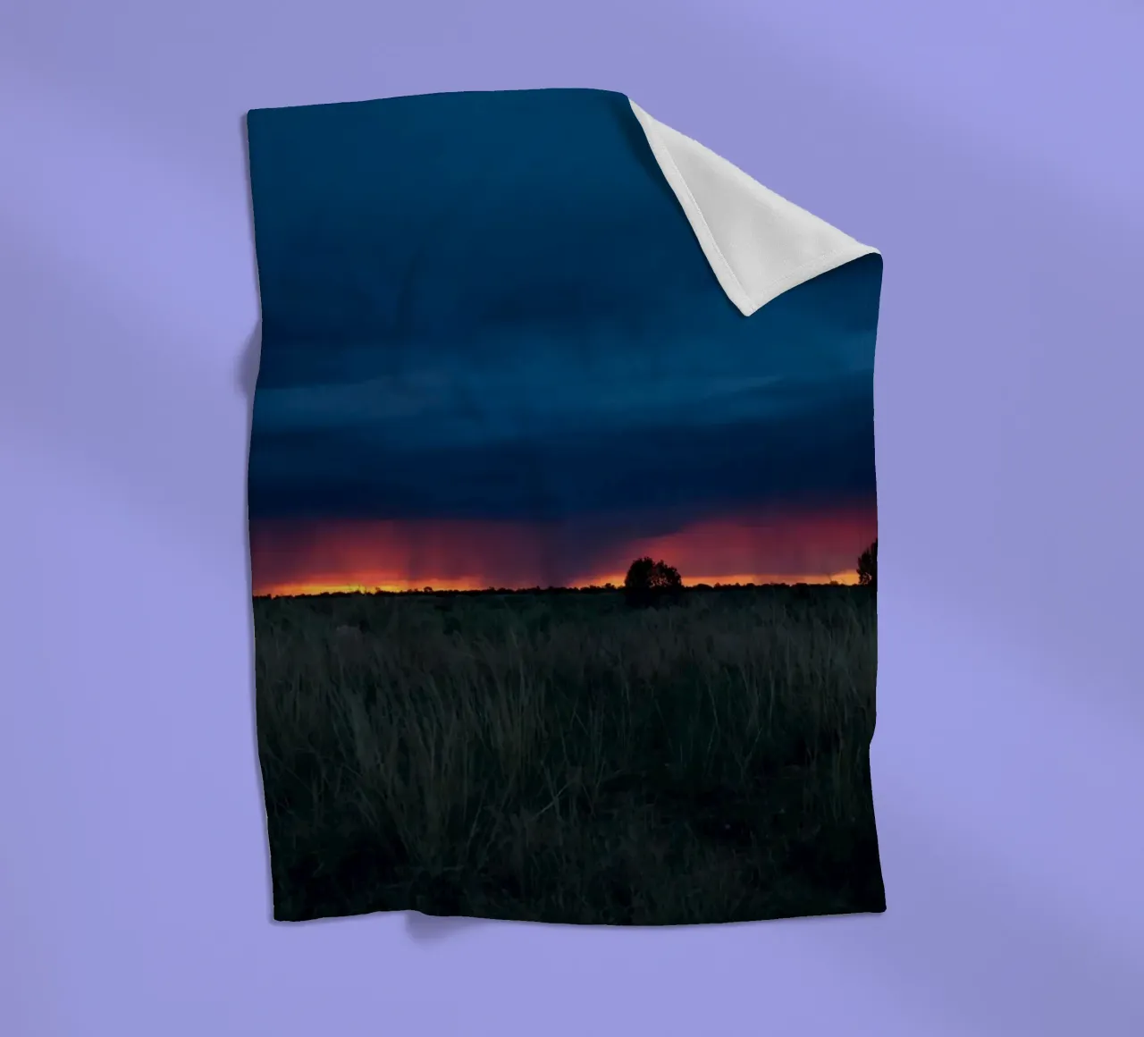 storm clouds grassland coperta in pile da animal story home