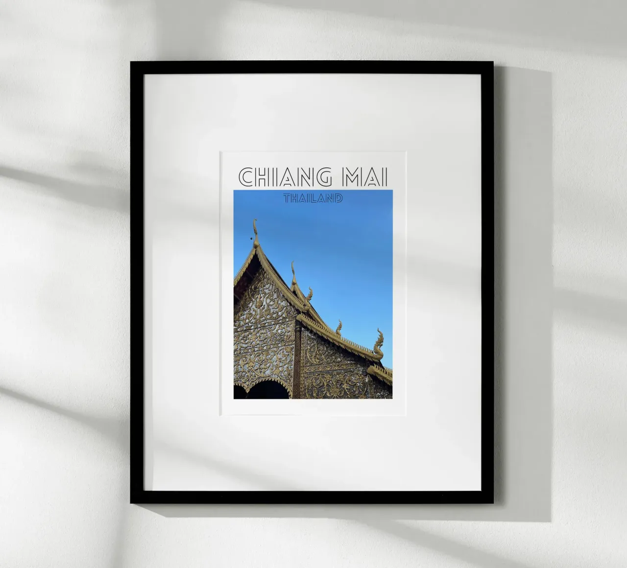 Perla del Nord - Chiang Mai, Thailandia poster con telaio in plastica da Roamance Studio