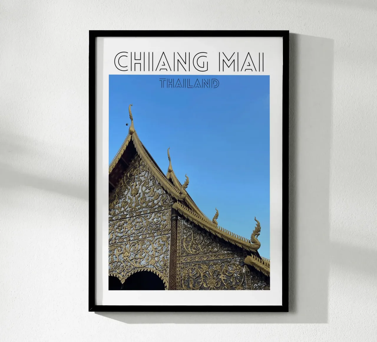 Perla del Nord - Chiang Mai, Thailandia poster con telaio in plastica da Roamance Studio