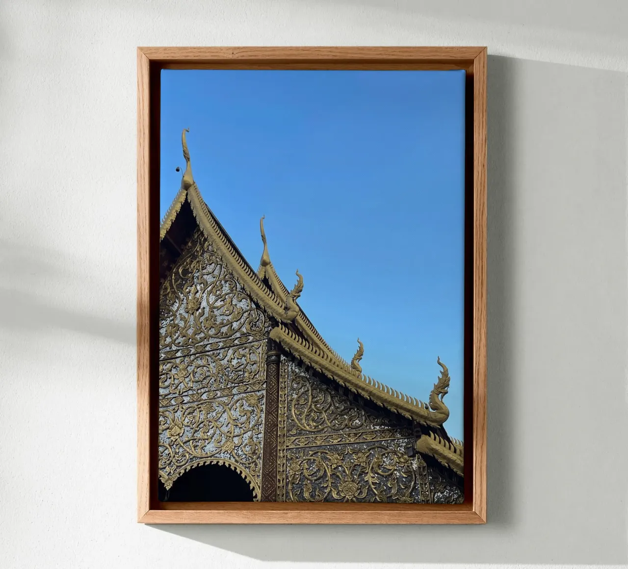 Tempel a Chiang Mai, Thailandia tela con Cornice a cassetta da Roamance Studio