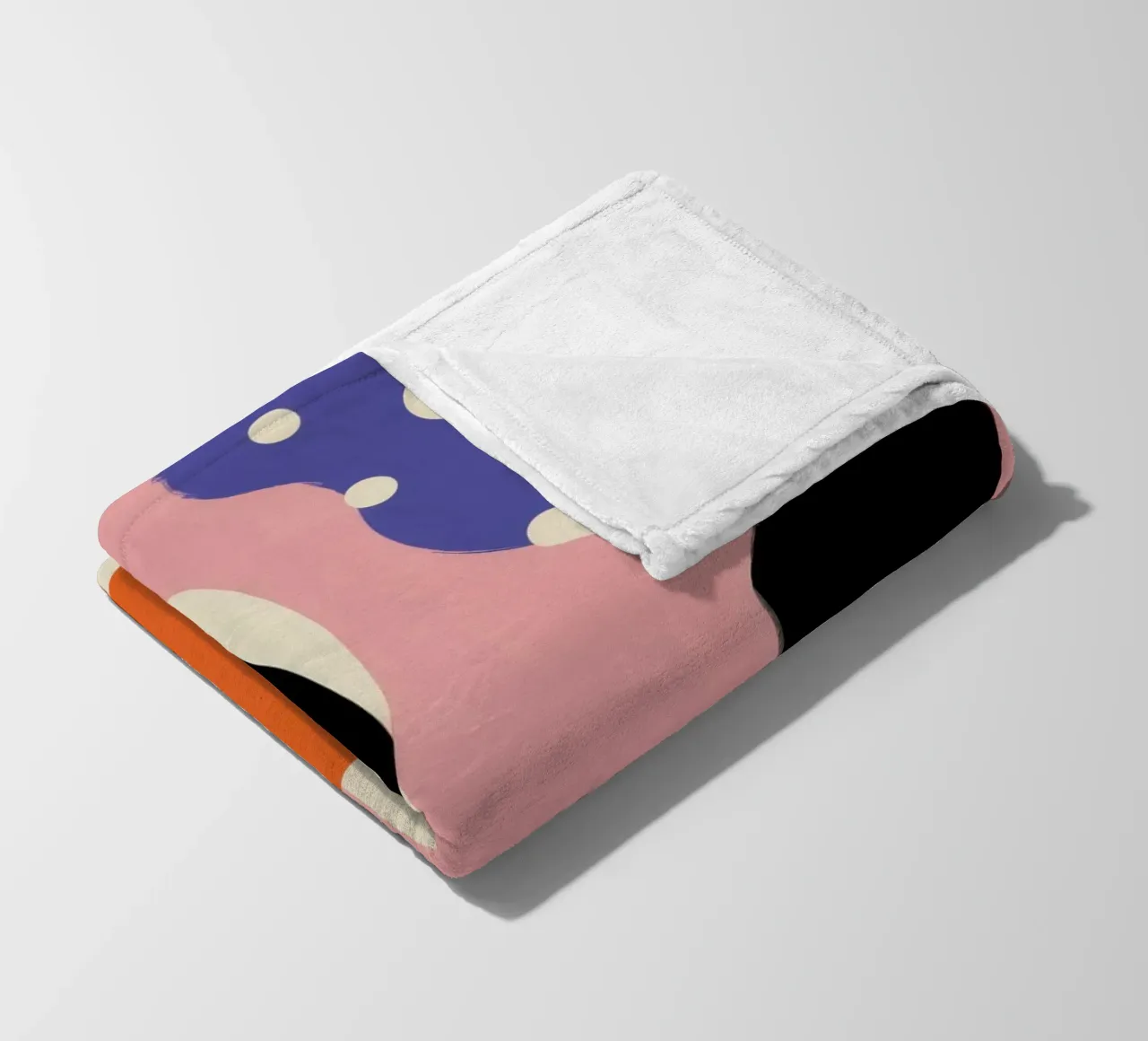 Danza delle forme giocose coperta in pile da Bring Haven