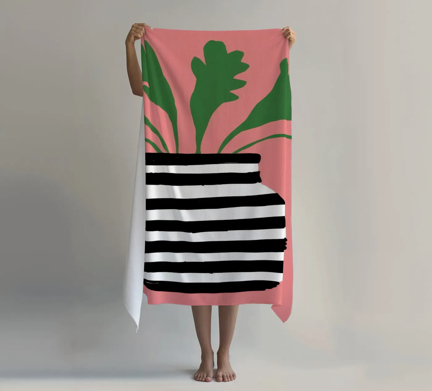 Graphic Leaf Statement strandhanddoek van Prism Ritual