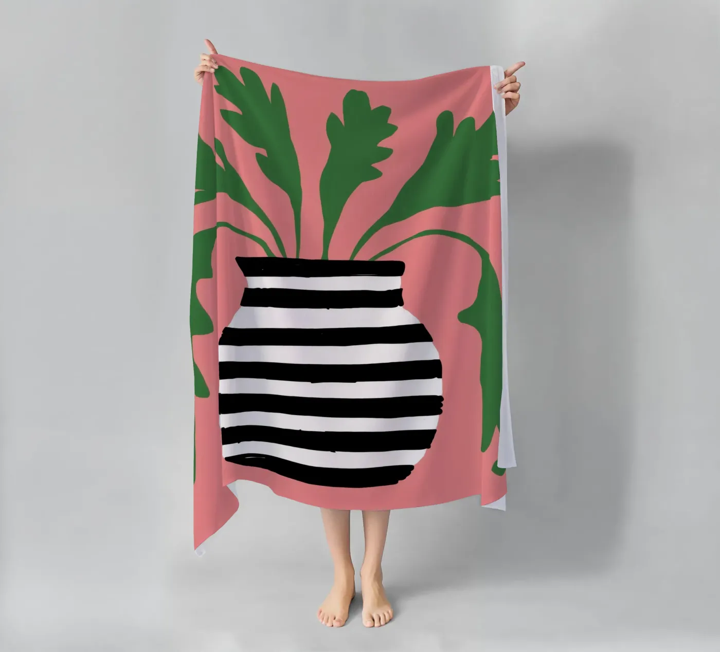 Graphic Leaf Statement strandhanddoek van Prism Ritual