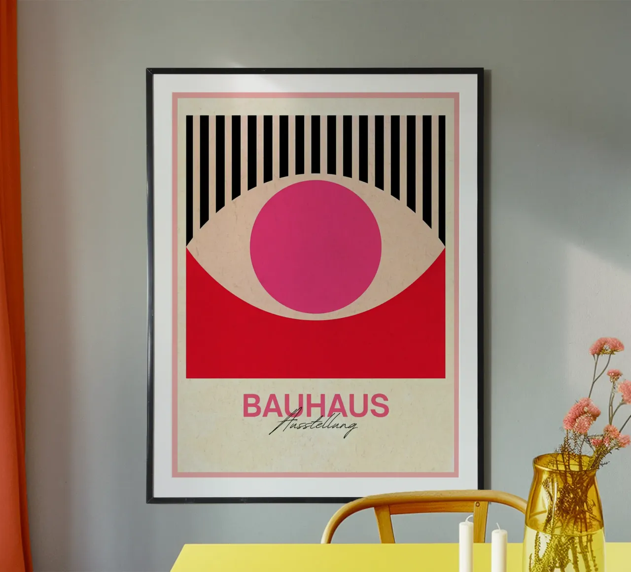 Poster d'arte astratta della mostra Bauhaus poster con telaio in legno da Ashley Studio