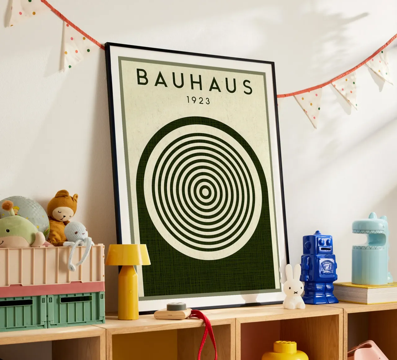 Bauhaus 1923 Manifesto minimalista poster con telaio in legno da Ashley Studio