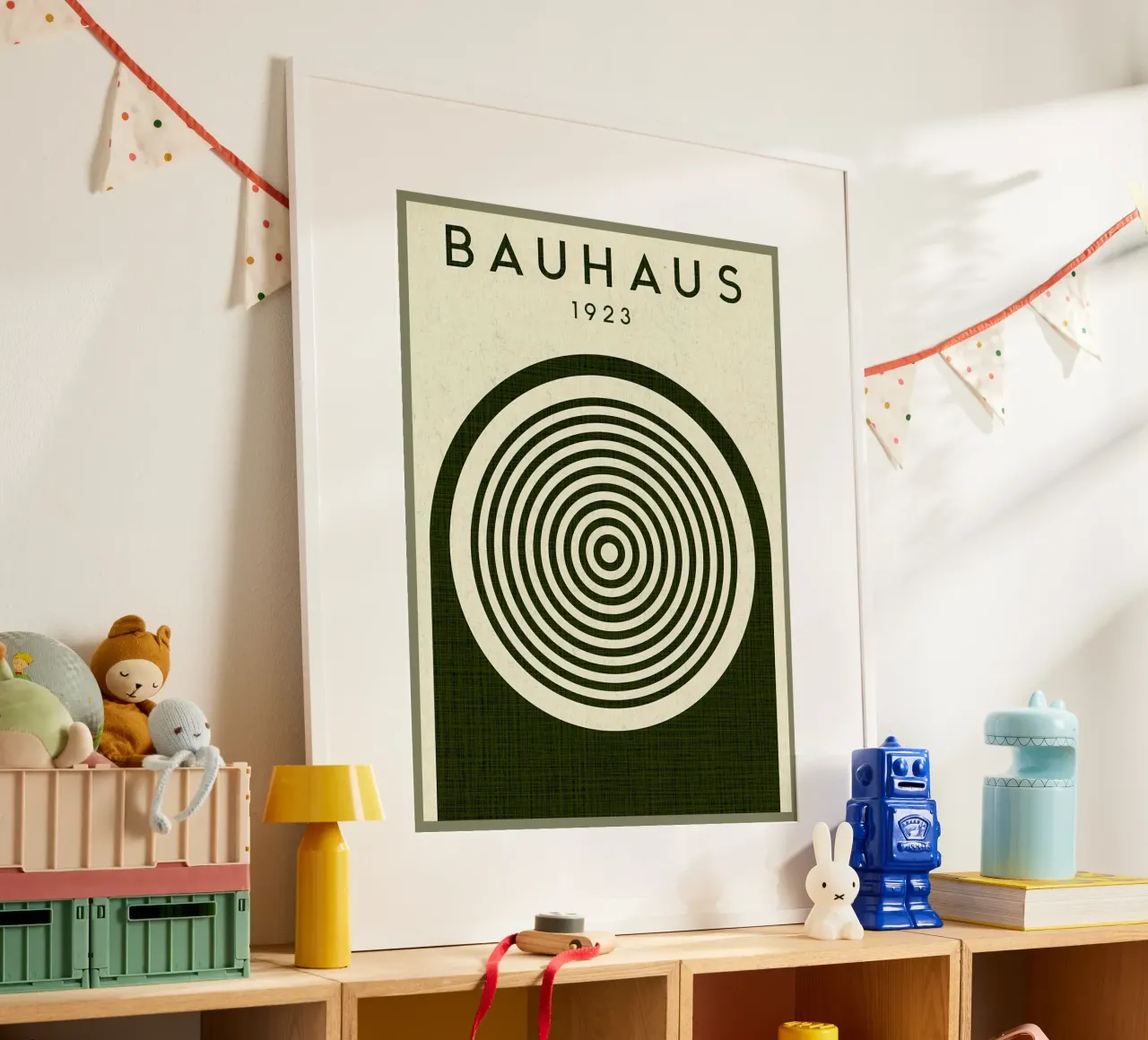 Bauhaus 1923 Manifesto minimalista poster con telaio in legno da Ashley Studio