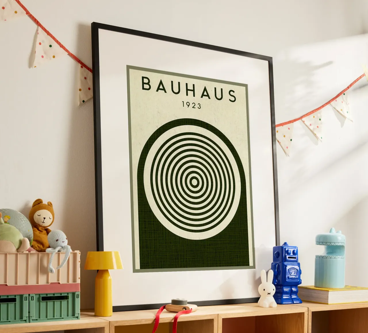 Bauhaus 1923 Manifesto minimalista poster con telaio in legno da Ashley Studio