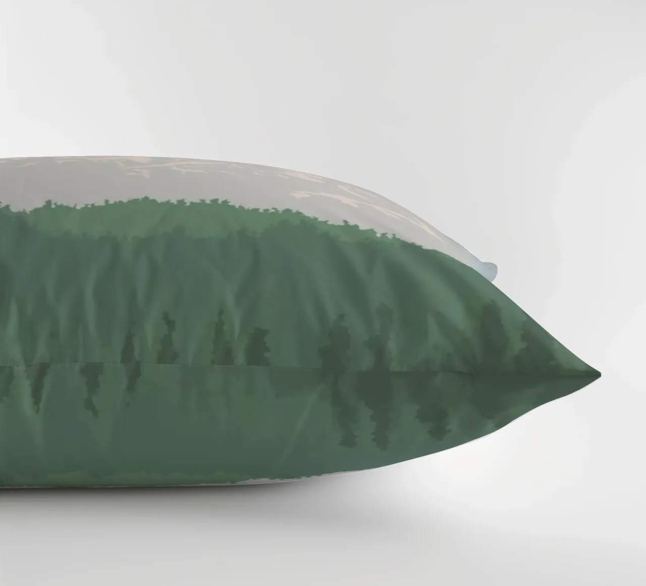 snowcapped peaks tree line cuscino da prindy