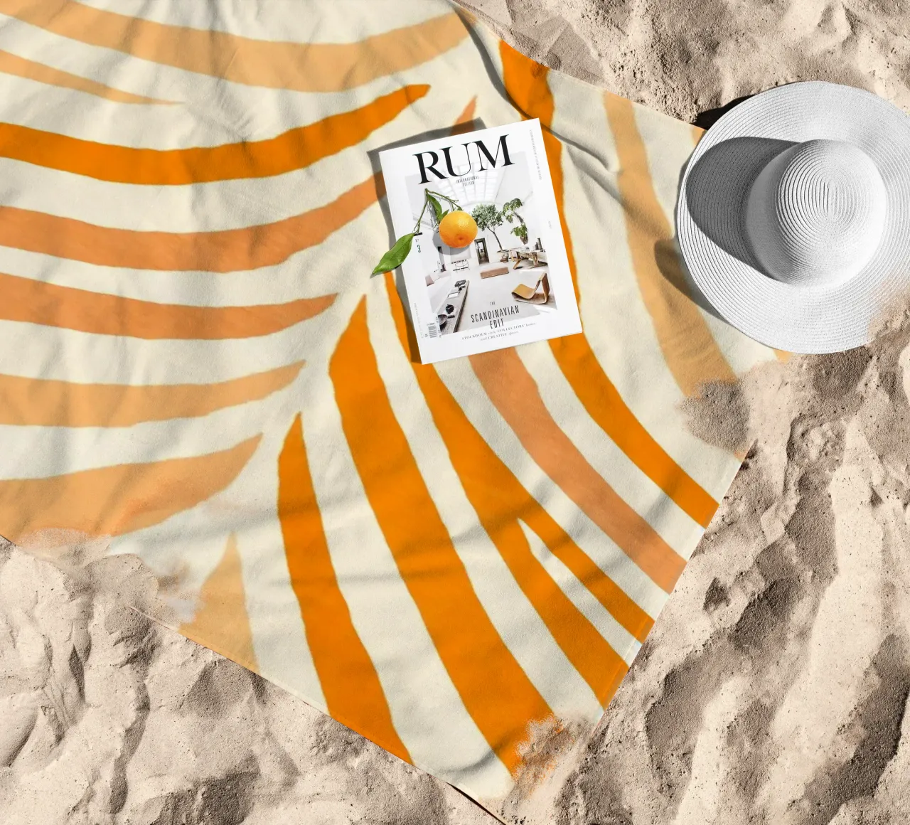 Forme di fiocco Boho Arancione mandarino caldo telo mare da Andrea Haase Modern Home